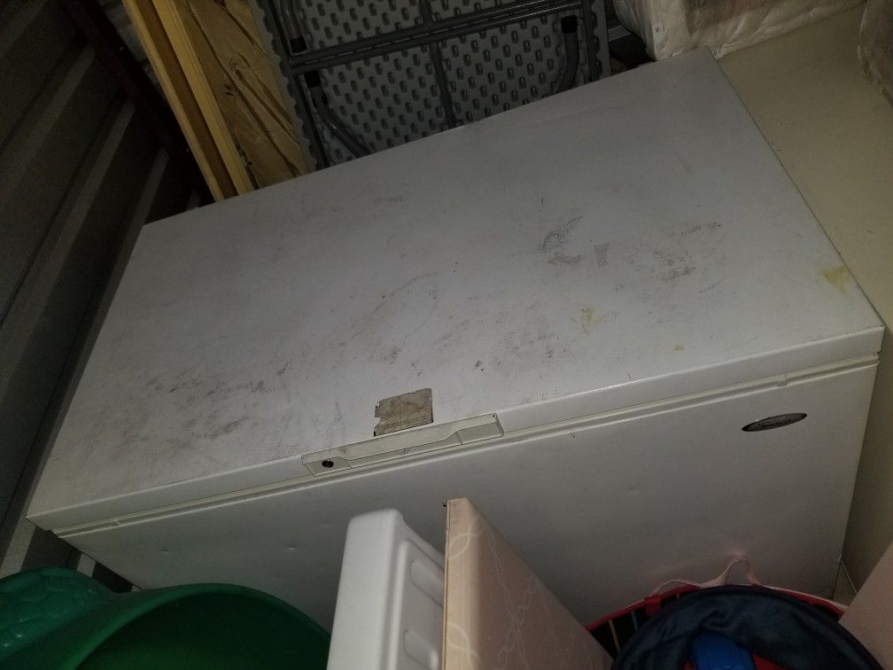 Whirlpool Deep freezer for Sale in Cleburne, TX OfferUp