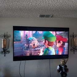 65" Sharp  Lcd Led TV