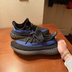 Adidas Yeezy Blue Stripe 