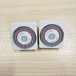 Lot of 2 Like New GE 7 Day Pre-Programmable Plug-In Timers