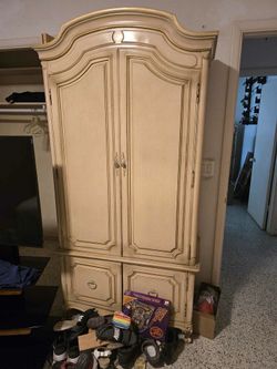 Free bedroom furniture