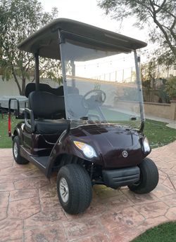 48 volts Yamaha 4 seats golf cart