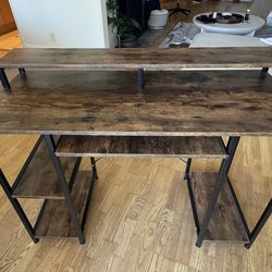 Modern 2‑Level Computer Desk w/ Storage Shelves – Brown/Black