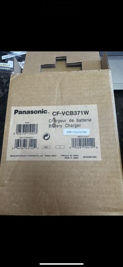   Panasonic CF-VCB371W Battery Charger – Like New 
