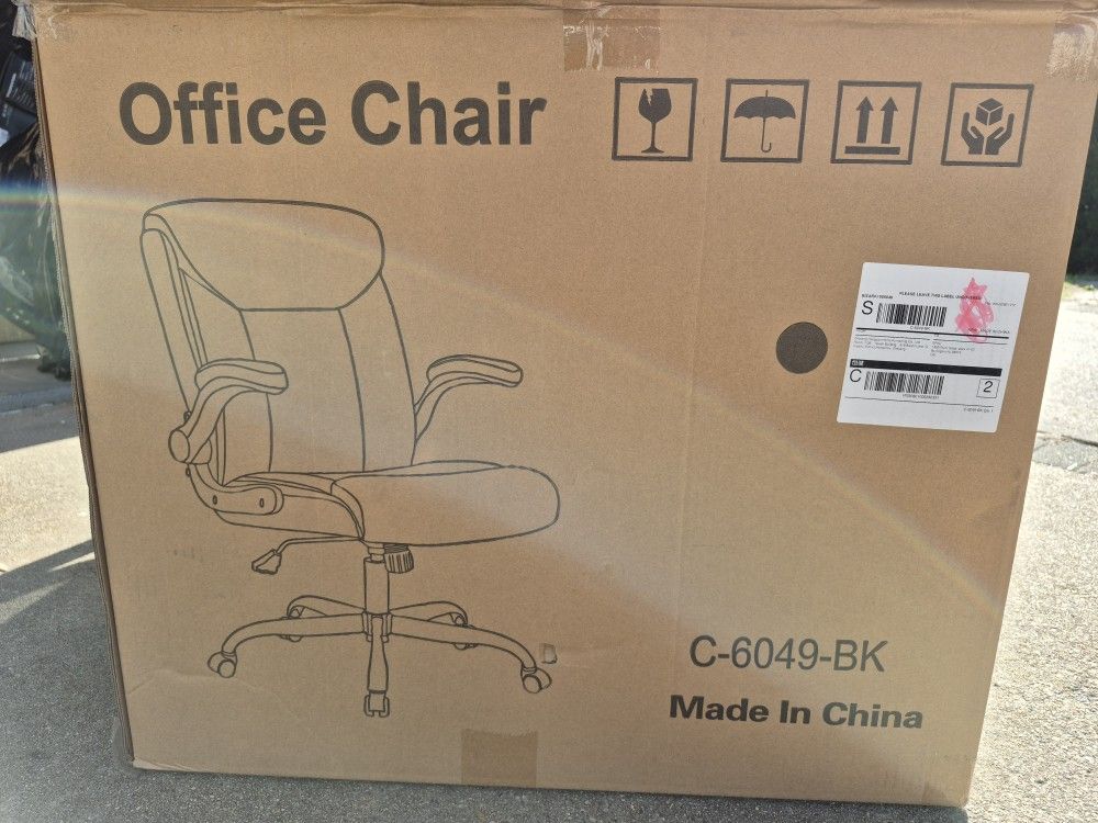 Black Man Made Leather Office Chair C6049
