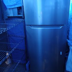 Frigidaire refridgerator