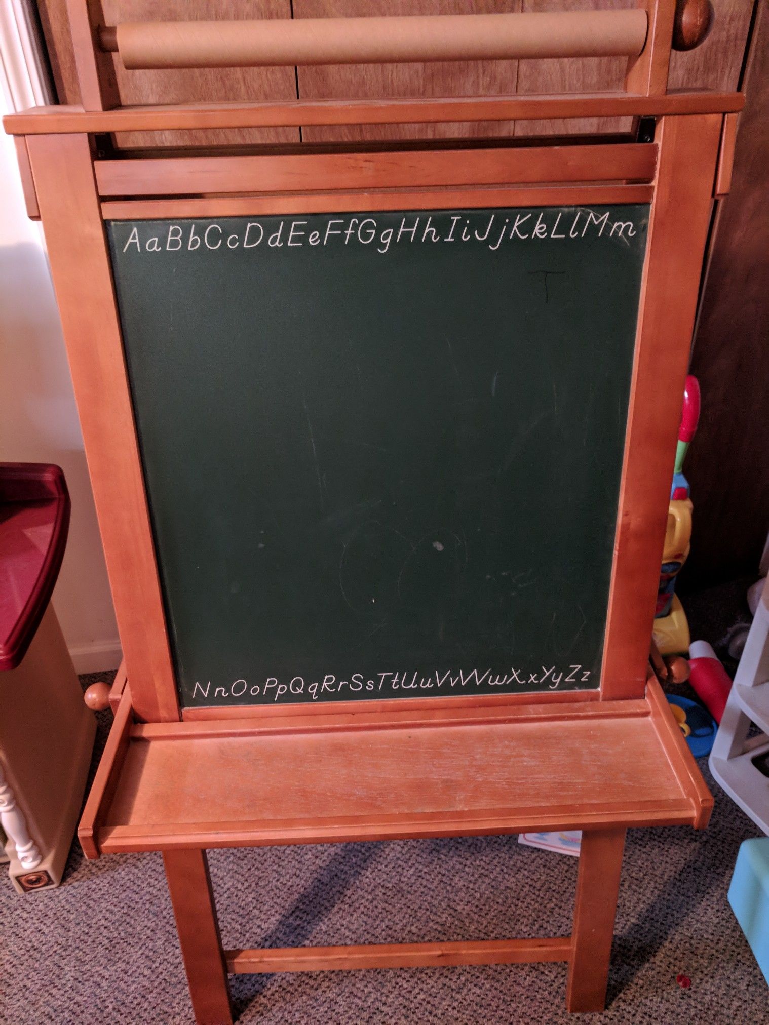 Land of nod wooden easel