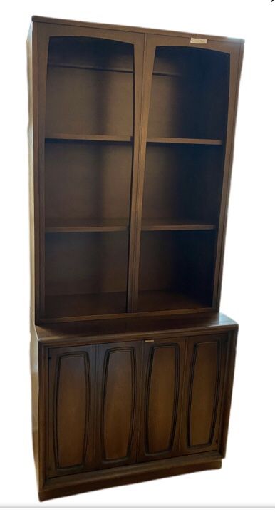 Broyhill Emphasis Cabinet Console Wall Unit Hutch