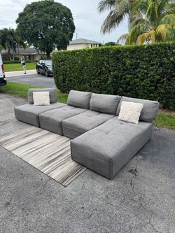 Gray Laney Park 4-Piece Modular Sectional Sofa (Delivery Available)