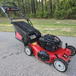 Toro 22" 6.5HP 190cc Briggs & Stratton engine SR4 Super Recycler Self Propelled lawnmower