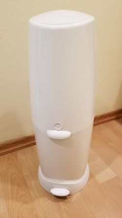 Playtex Diaper Genie Child Diaper Pail