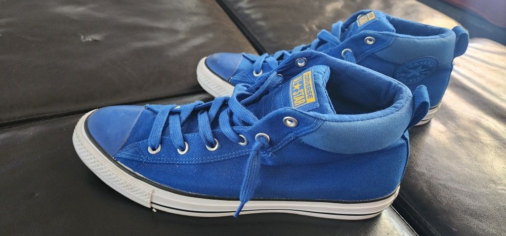 Converse Allstar Chuck Taylor's like new size 11