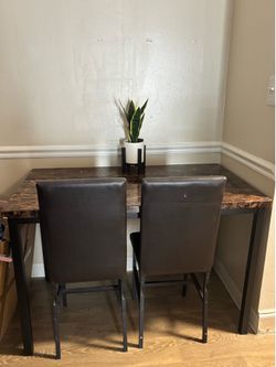 Dining table 2 chairs
