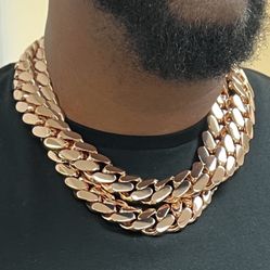 1.7 kg super heavy two Rose gold high polished Miami cuban necklaces🔥