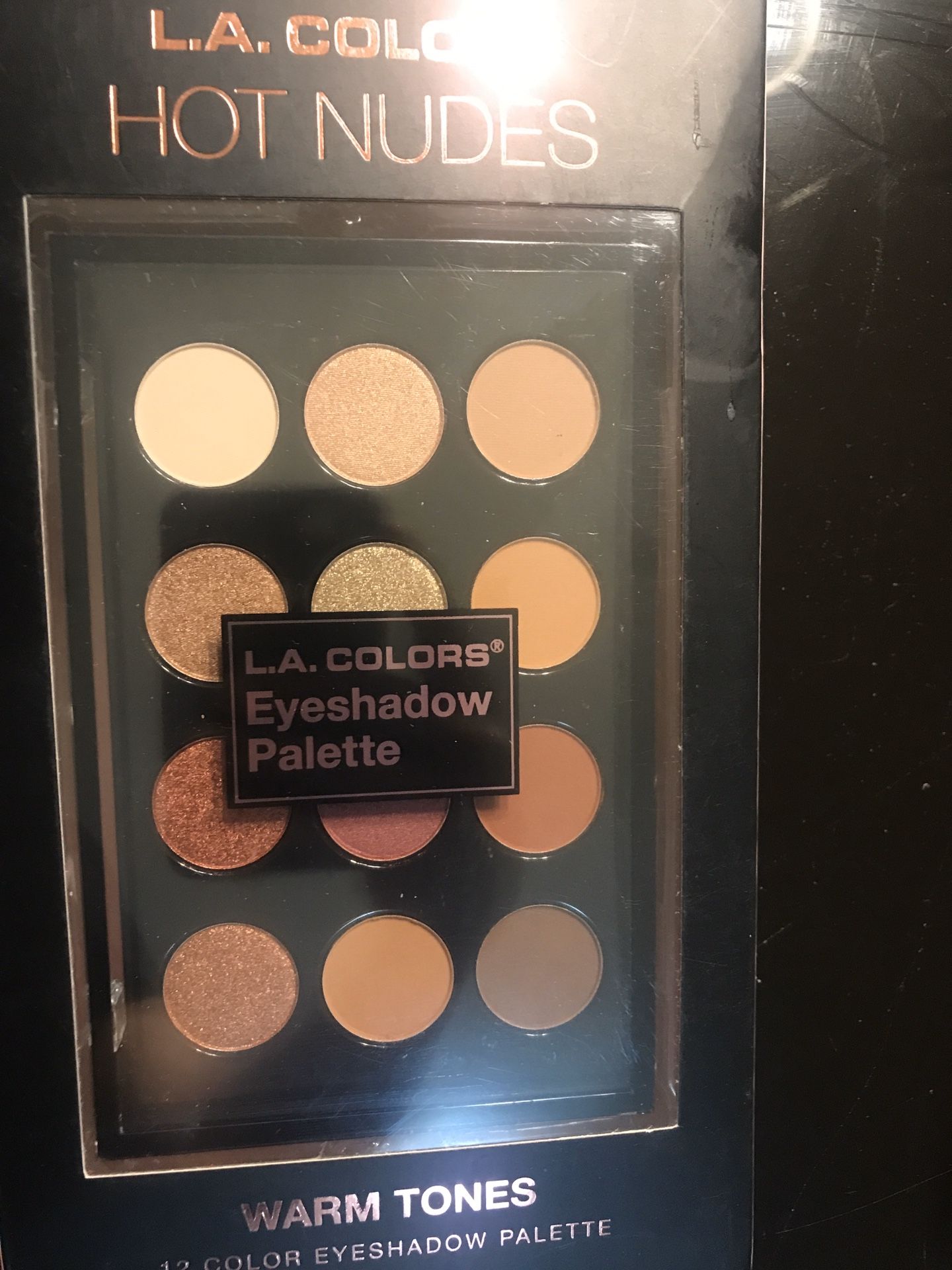 L.A. colors eyeshadow pallet