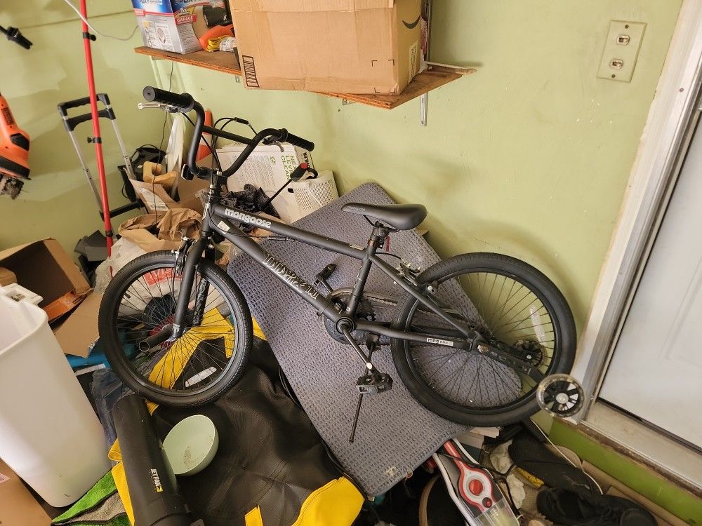 Mongoose Bike