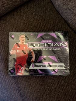 2025/26 Panini Obsidian Soccer Hobby Box