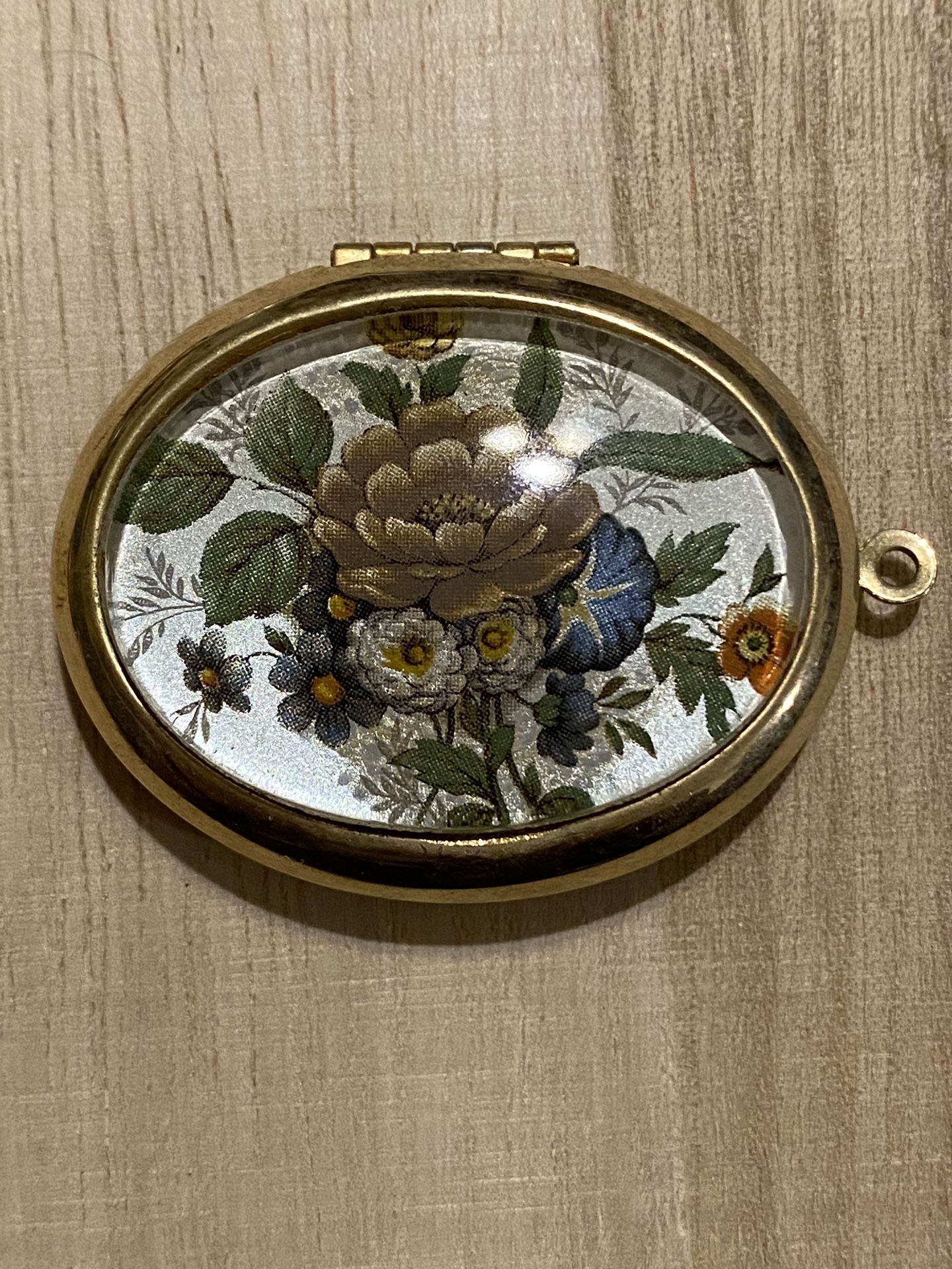 Vintage Floral Locket