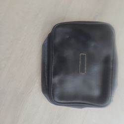 Traveling Leader Case