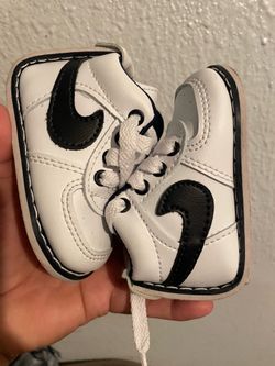 Beby Nike size 2-3 c toddler