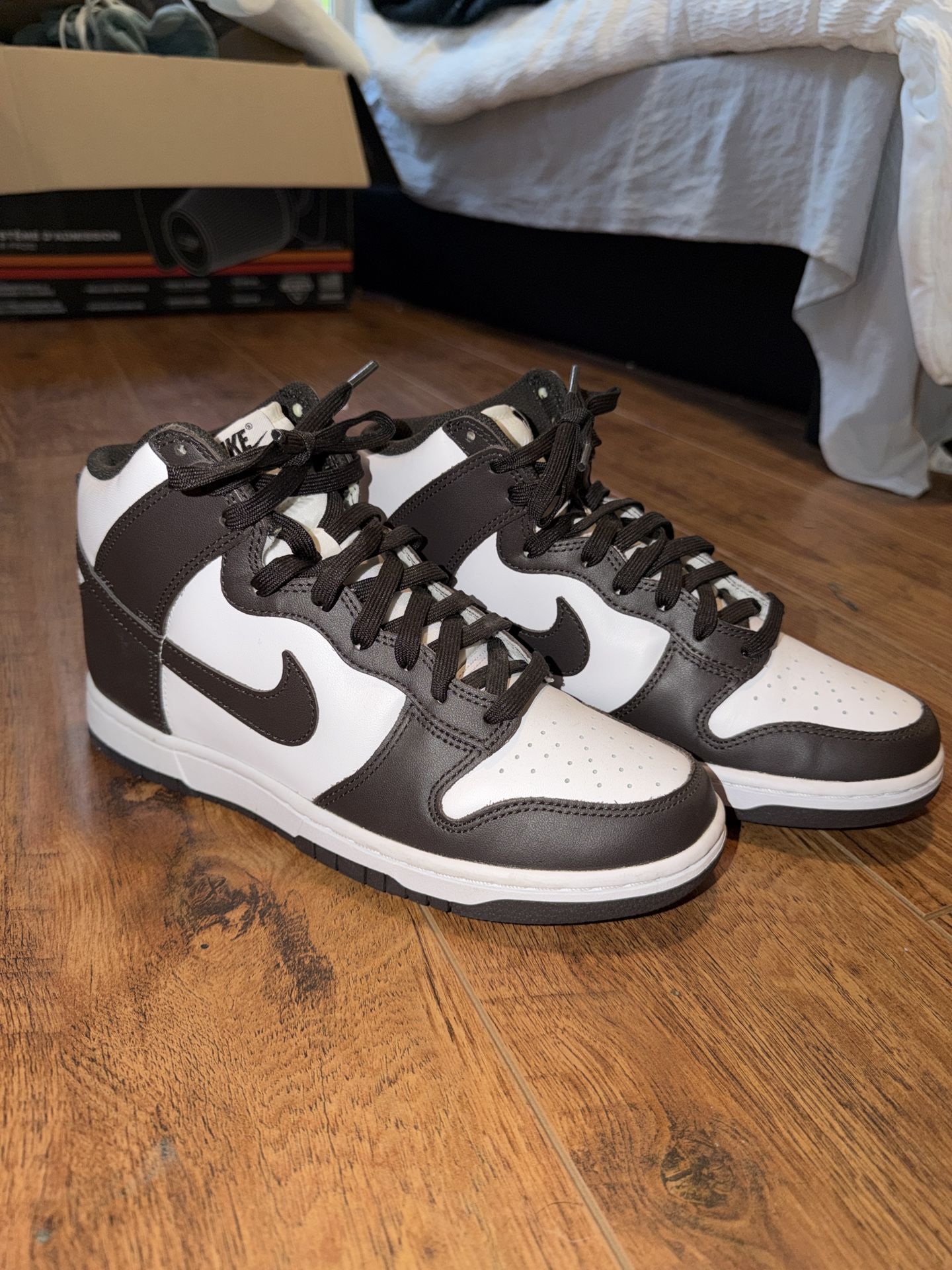 Brown and White Mens Nike Dunks