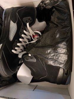 Jordan 5 Black Mettalic