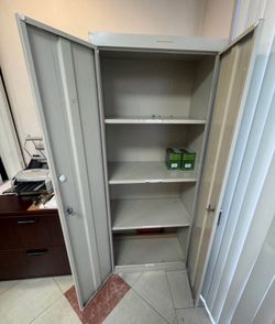 Metal Office Storage Cabinet