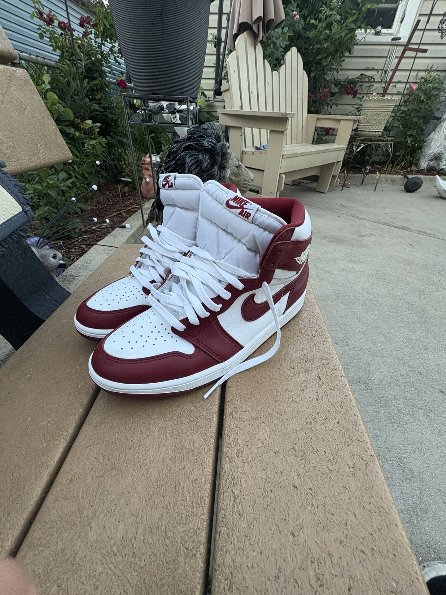 Jordan 1s Size 10.5 m