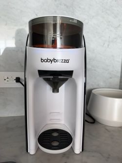 Baby Brezza Formula Pro Baby Bottle Maker