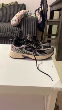 Running Shoes