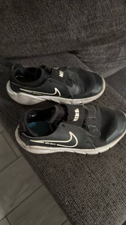 Kids Nike Shoes Size 12