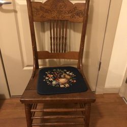 Antique Dining Table Chairs