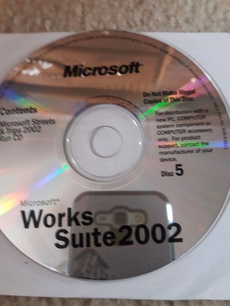 Microsoft works suite 2002 Disc 5