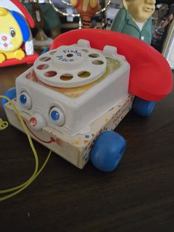 VINTAGE 1961 Fisher-Price #747 Chatter Phone Pull Toy