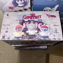 NEW & AUTHENTIC Miniso Disney Stitch GenZ Street Vinyl Plush Labubu SEALED CASE