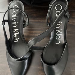 Calvin Klein heels 👠