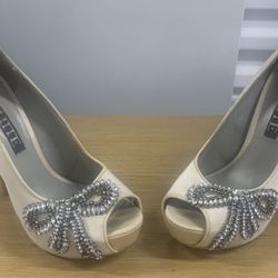 Vera Wang Bridal Heel