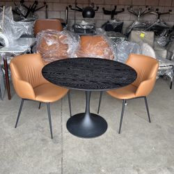 3 Piece Dining Set ( Can Deliver For $10 )
