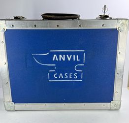 Vintage 1980s ANVIL Hard Briefcase Musician's Road Case 13.75"x 4.5"x 17.5"
