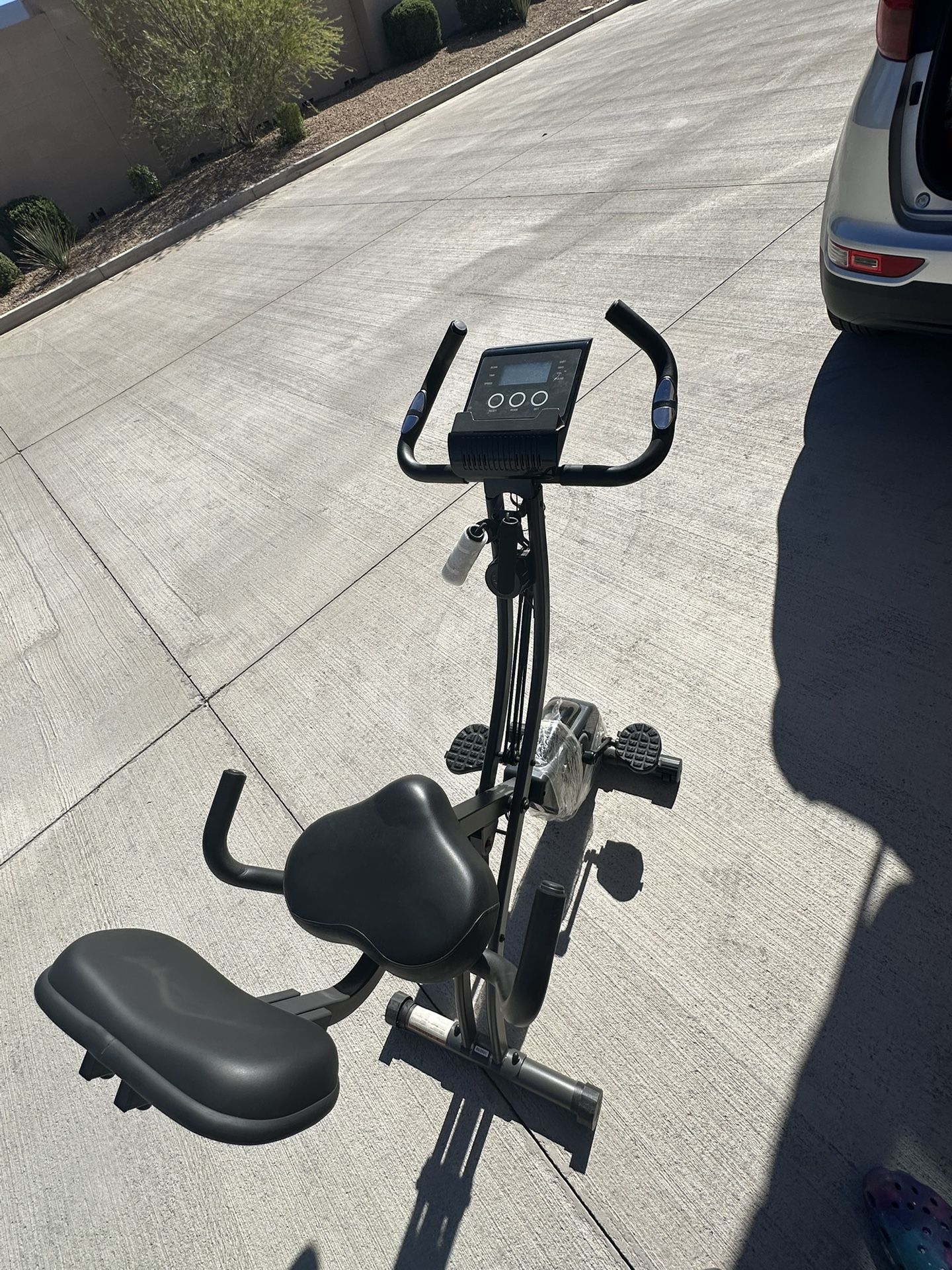 MaxKare exercise bike