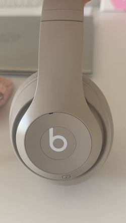 Beats Studio Pro’s