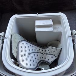 Ice Therapy Machine