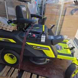 RYOBI 80V HP Brushless 42 in. Battery Electric Cordless Zero Turn Riding Mower (2) 80V Batteries (2) 40V Batteries and Charger New  2995$ Pick up Phoe