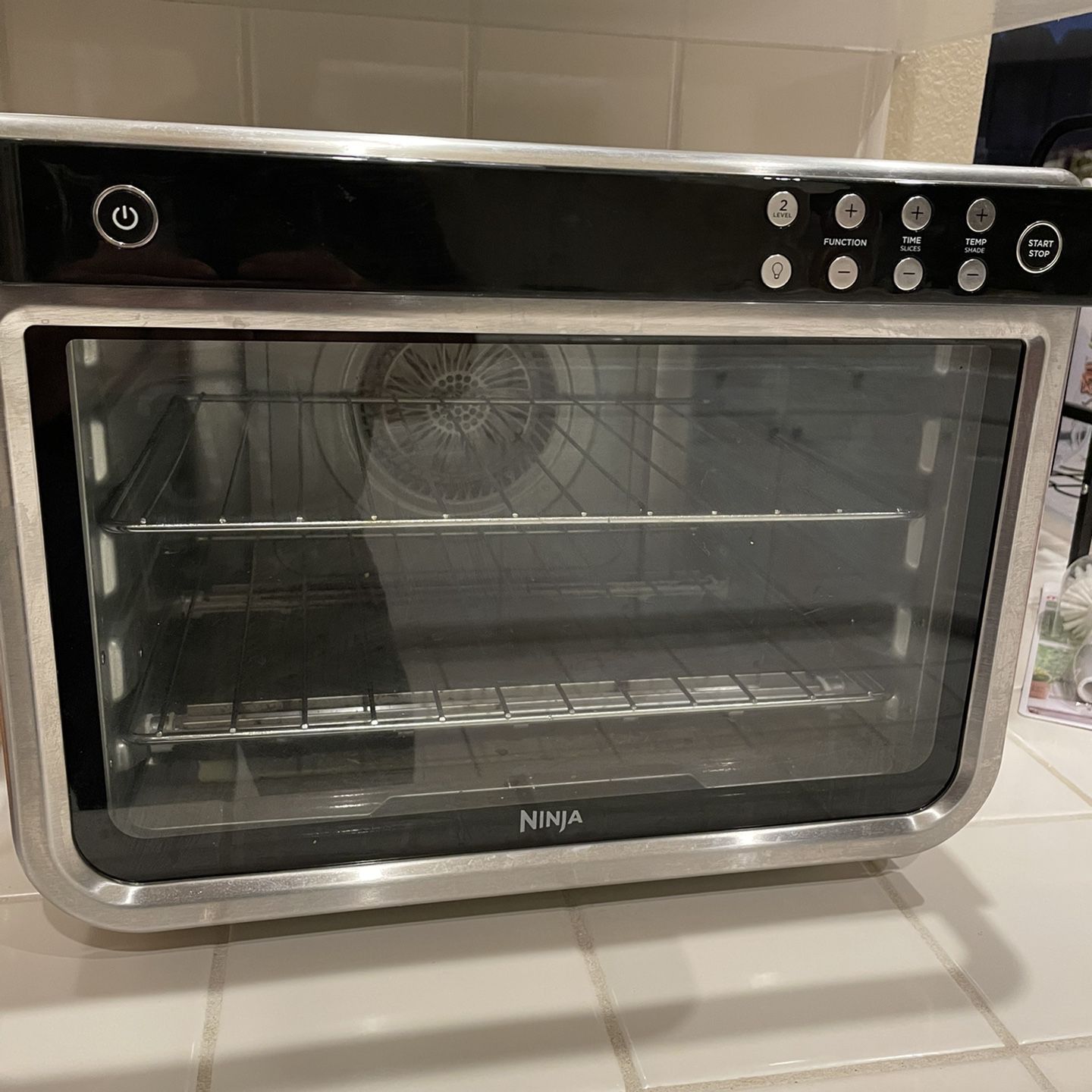 Ninja Foodi Dual Heat Air Fryer Oven SP301 for Sale in Lawrence, IN -  OfferUp