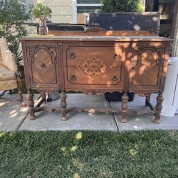 RARE VINTAGE PIECE!! 