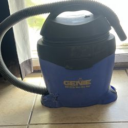 Mini vacuum