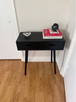 Black entryway table