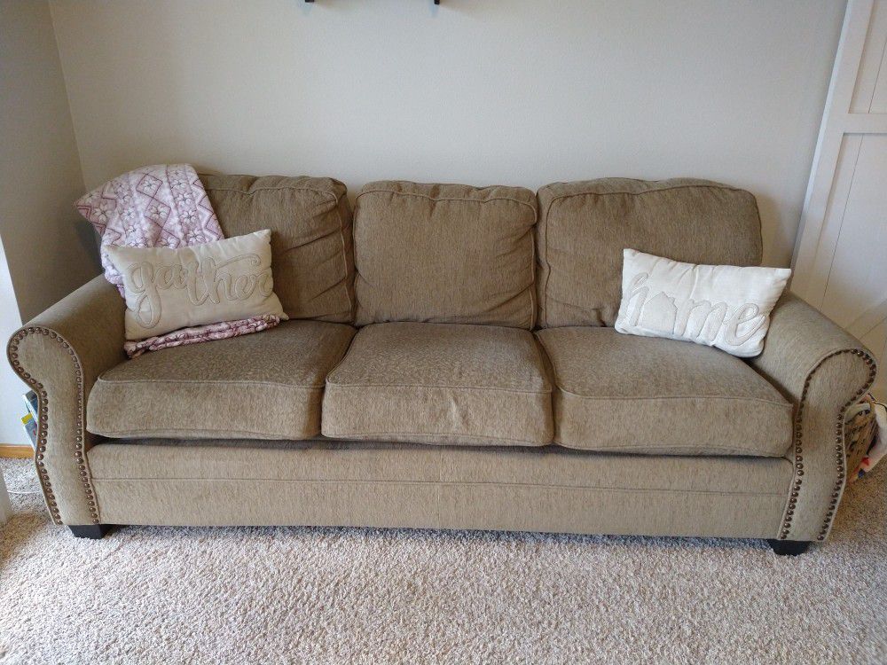 Used Couch And Love Seat