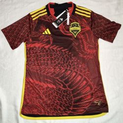Women’s Small, Medium & XL Adidas Seattle Sounders FC Bruce Lee Edition Jersey