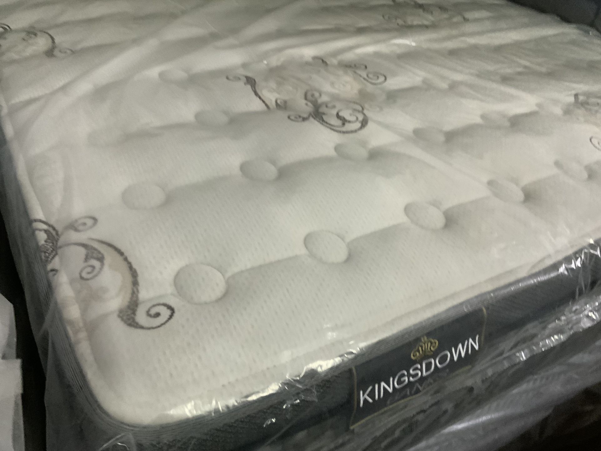 Brand New Pillow Top Queen Size Mattress And Box